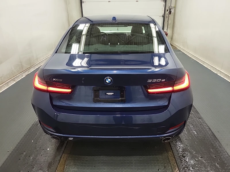 BMW 330 e* CARFAX * БЕЗ ПЪРВОНАЧАЛНА ВНОСКА, снимка 5 - Автомобили и джипове - 53089287