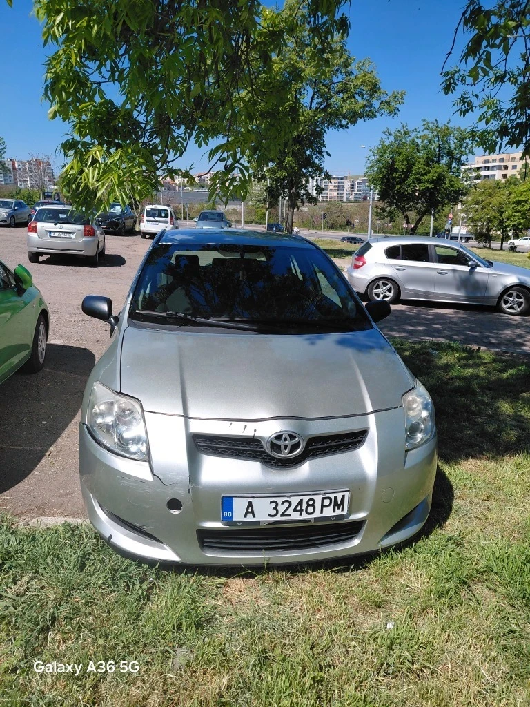 Toyota Auris 1.4, снимка 5 - Автомобили и джипове - 54976736