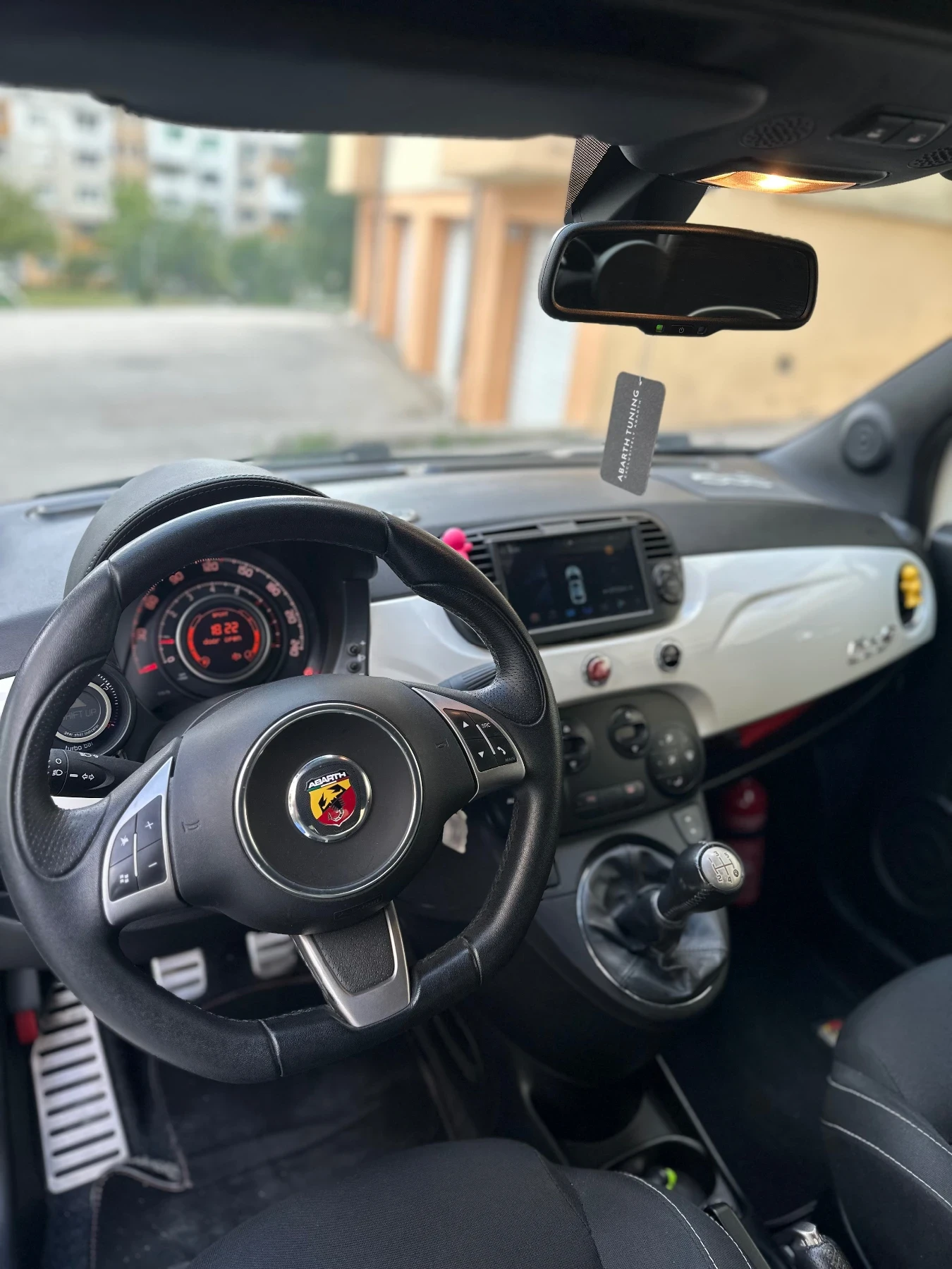 Abarth 595 Abarth 500C Cabrio  | 2012 | 160 000км. Обслужен, снимка 10 - Автомобили и джипове - 55749851