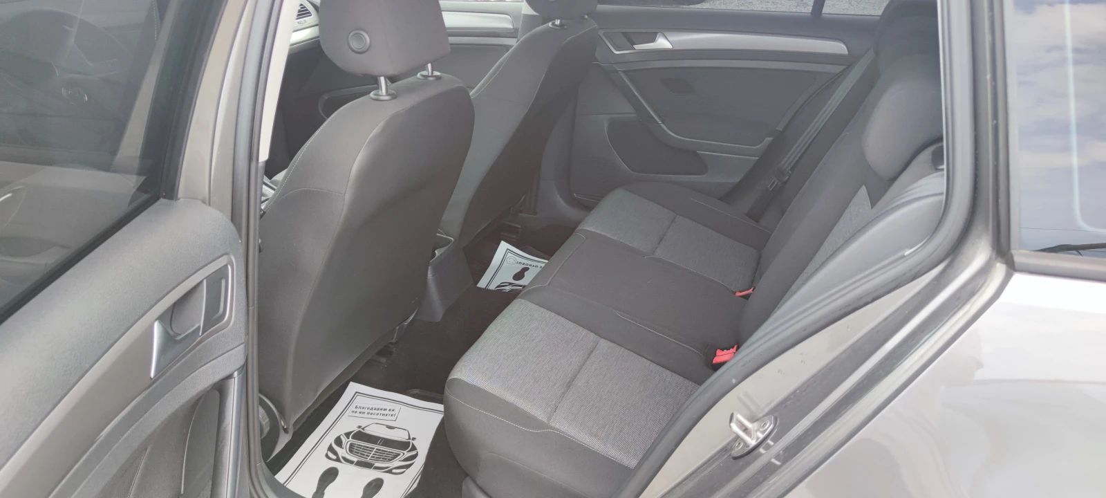 VW Golf 1.6TDI , снимка 14 - Автомобили и джипове - 48233974