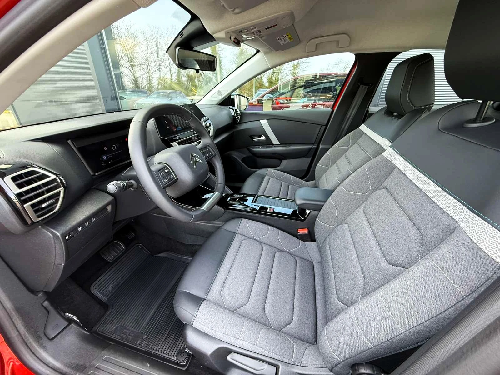 Citroen C4X PLUS PureTech 130 S&S EAT8 E6 - изображение 9