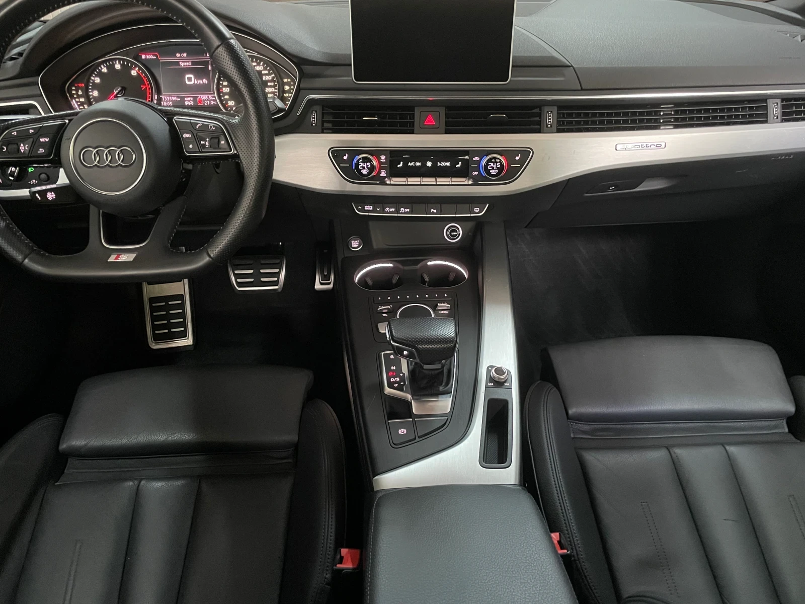 Audi A4 Audi A4 2.0 tfsi 252 к.с. S line - изображение 6