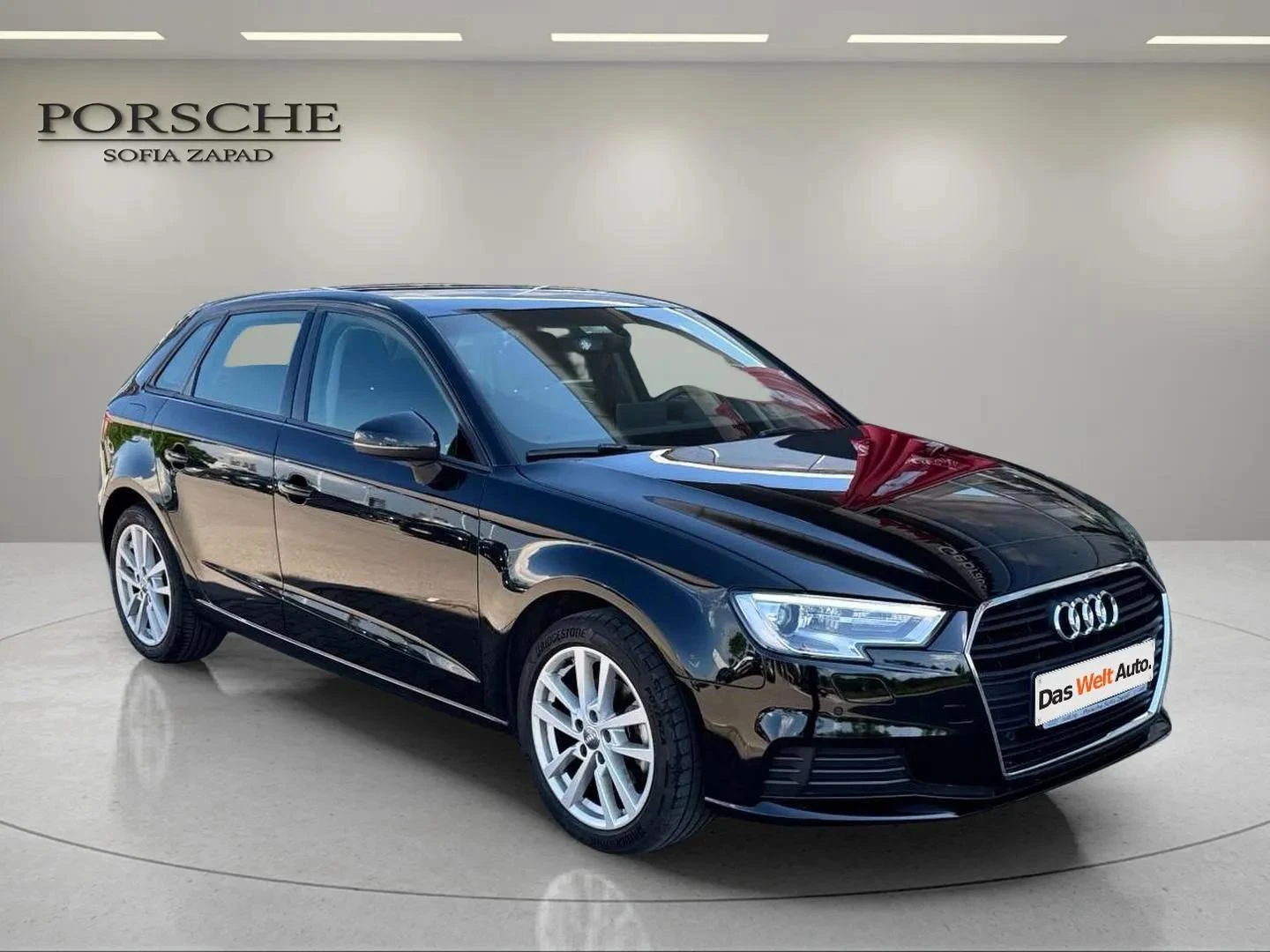 Audi A3 30 TFSI - изображение 2