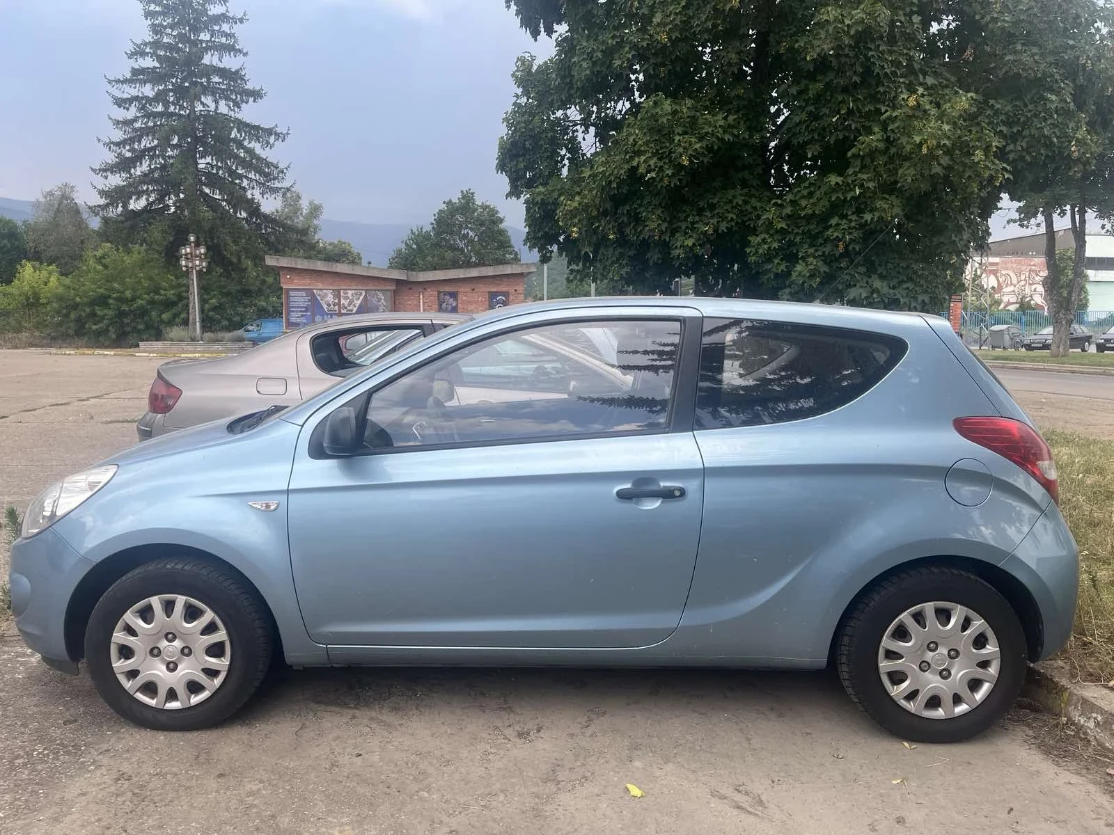 Hyundai I20 1.3i - изображение 3
