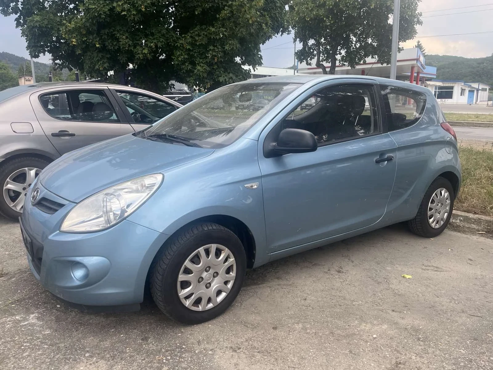 Hyundai I20 1.3i - изображение 2