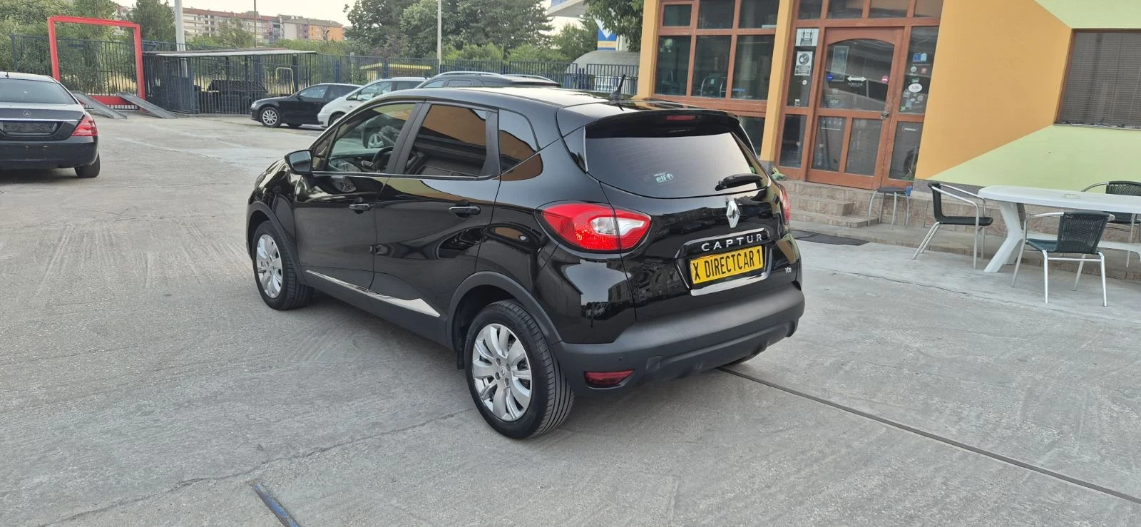 Renault Captur 0.9 - изображение 6
