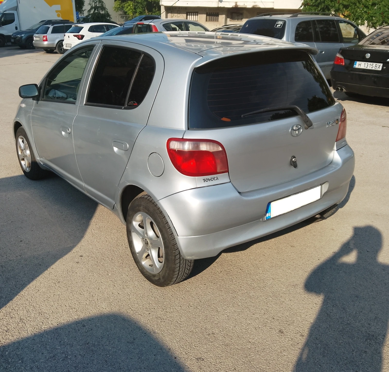 Toyota Yaris  - изображение 4