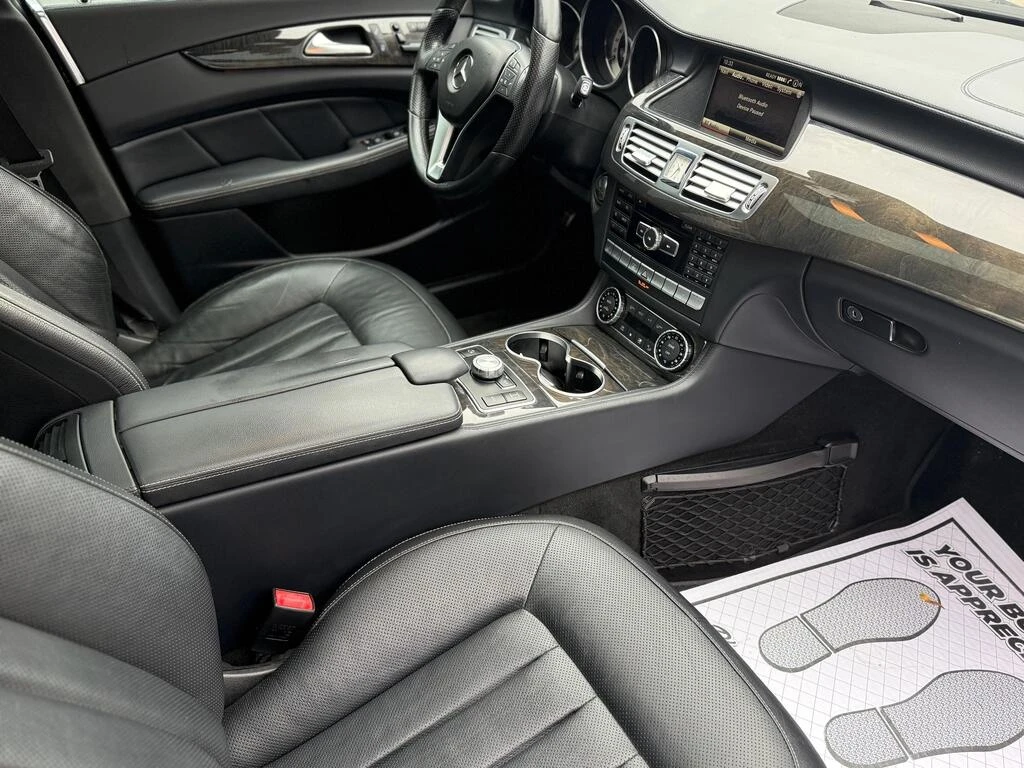 Mercedes-Benz CLS *  CLS 550 4MATIC / MASSAGE SEATS * CARFAХ*  - изображение 7