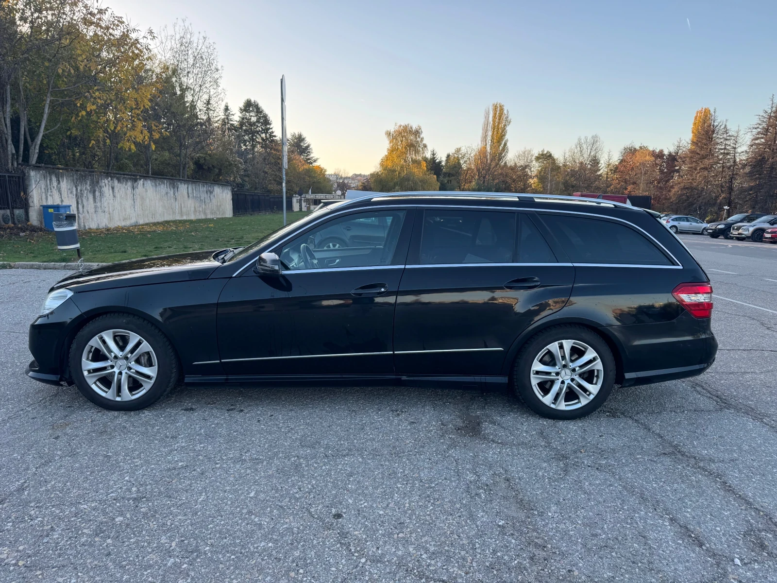 Mercedes-Benz E 350  - изображение 2