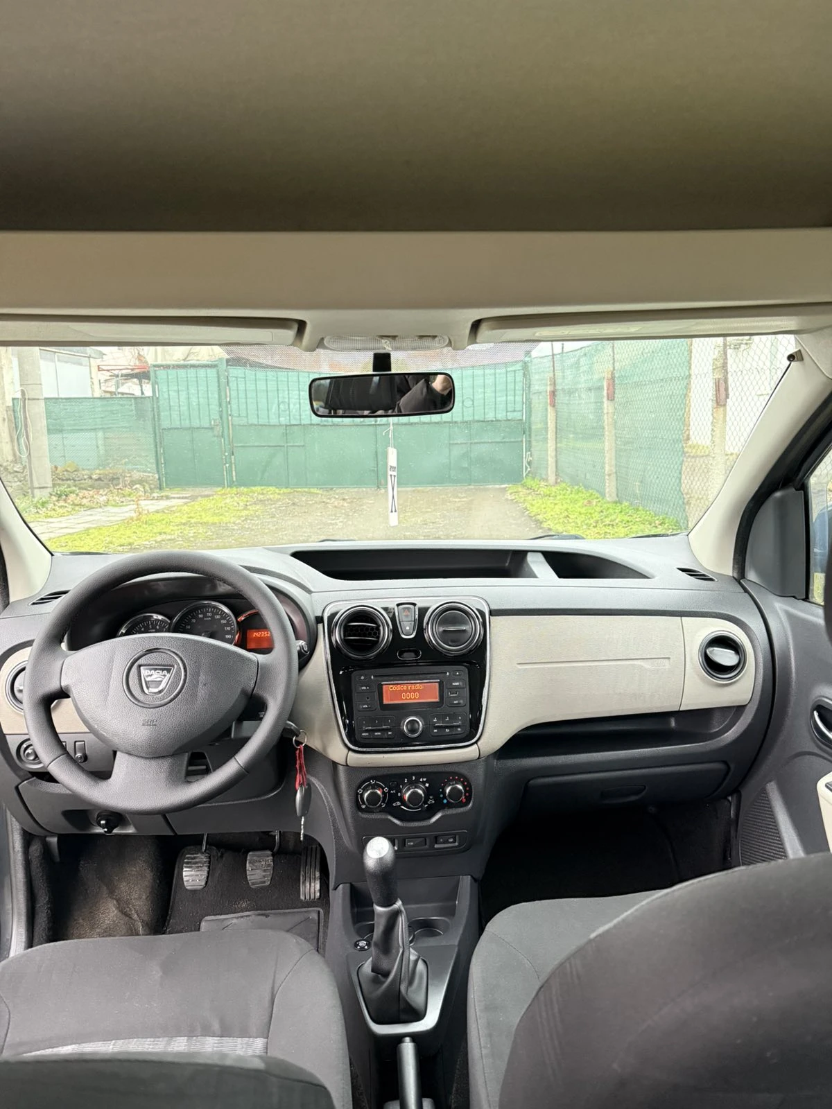 Dacia Dokker 1.6 бензин/газ - изображение 7