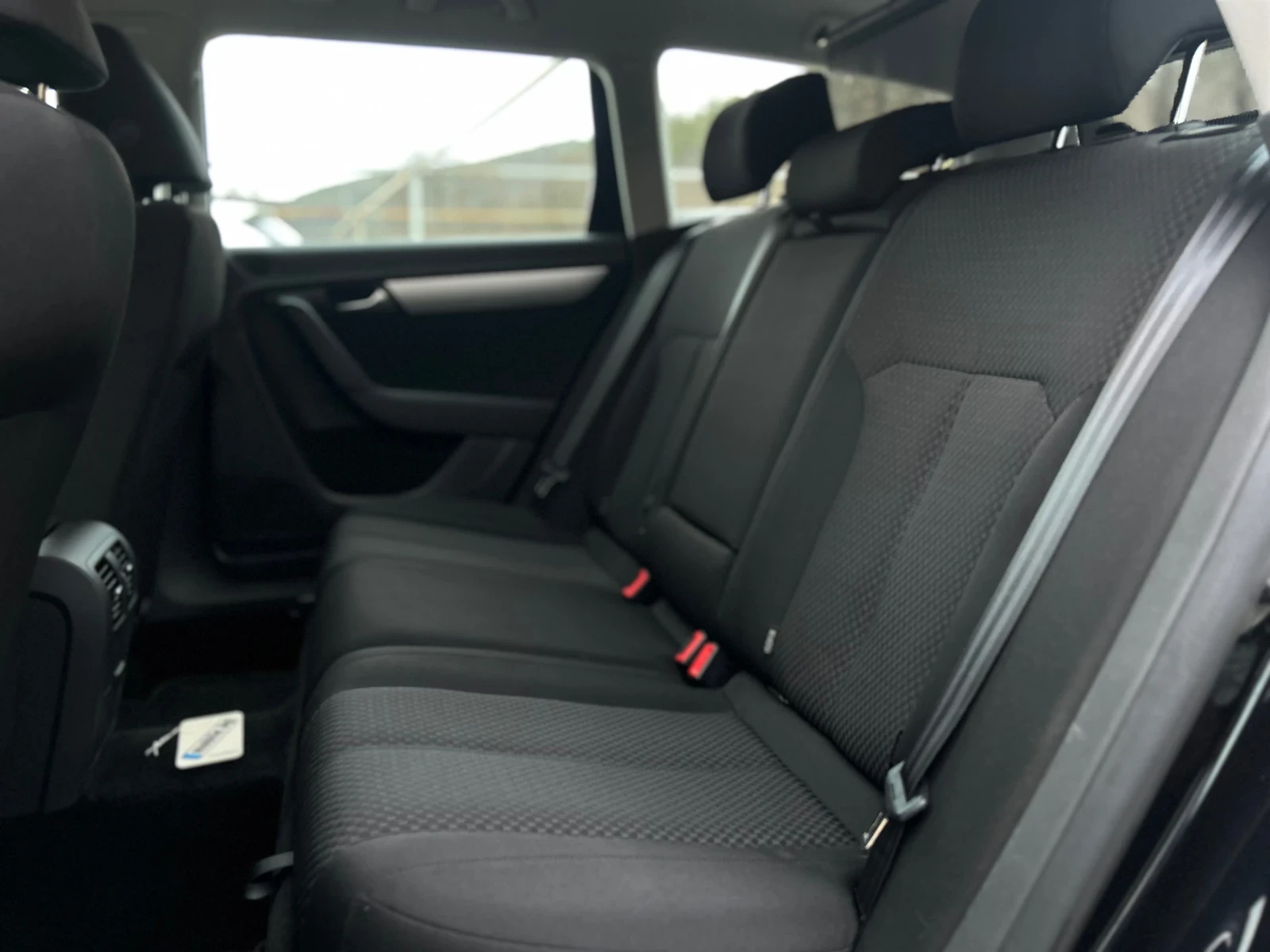 VW Passat 1.4 TSI 131000км - изображение 10