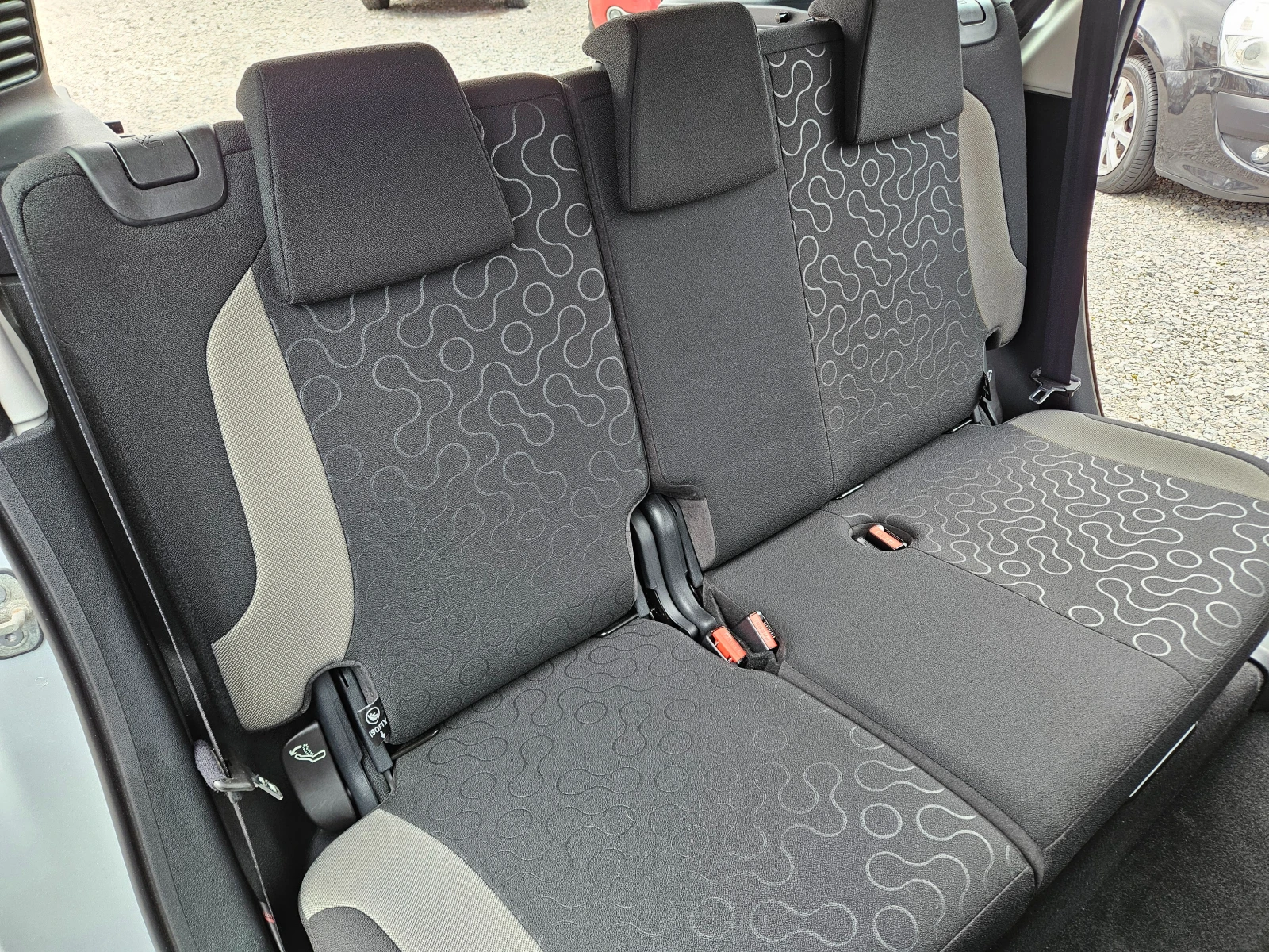 Citroen C3 Picasso 1.6 HDI 90кс., снимка 14 - Автомобили и джипове - 53725063