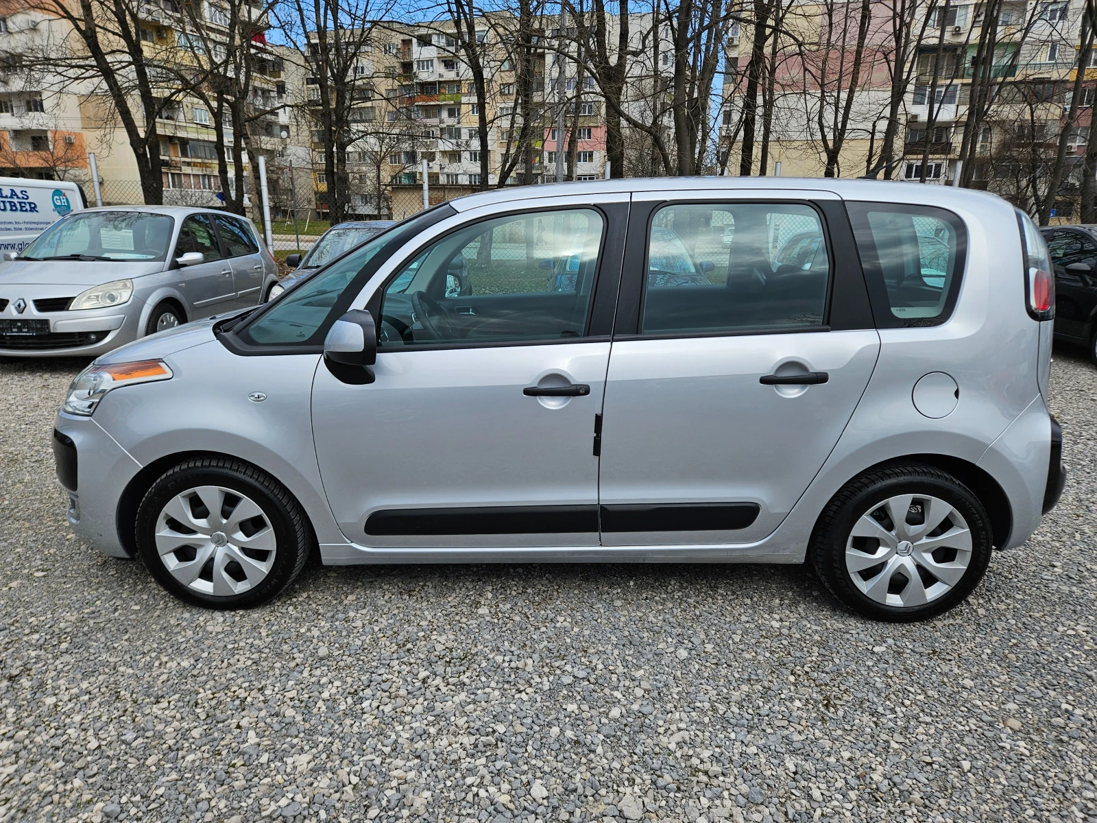 Citroen C3 Picasso 1.6 HDI 90кс., снимка 6 - Автомобили и джипове - 53725063