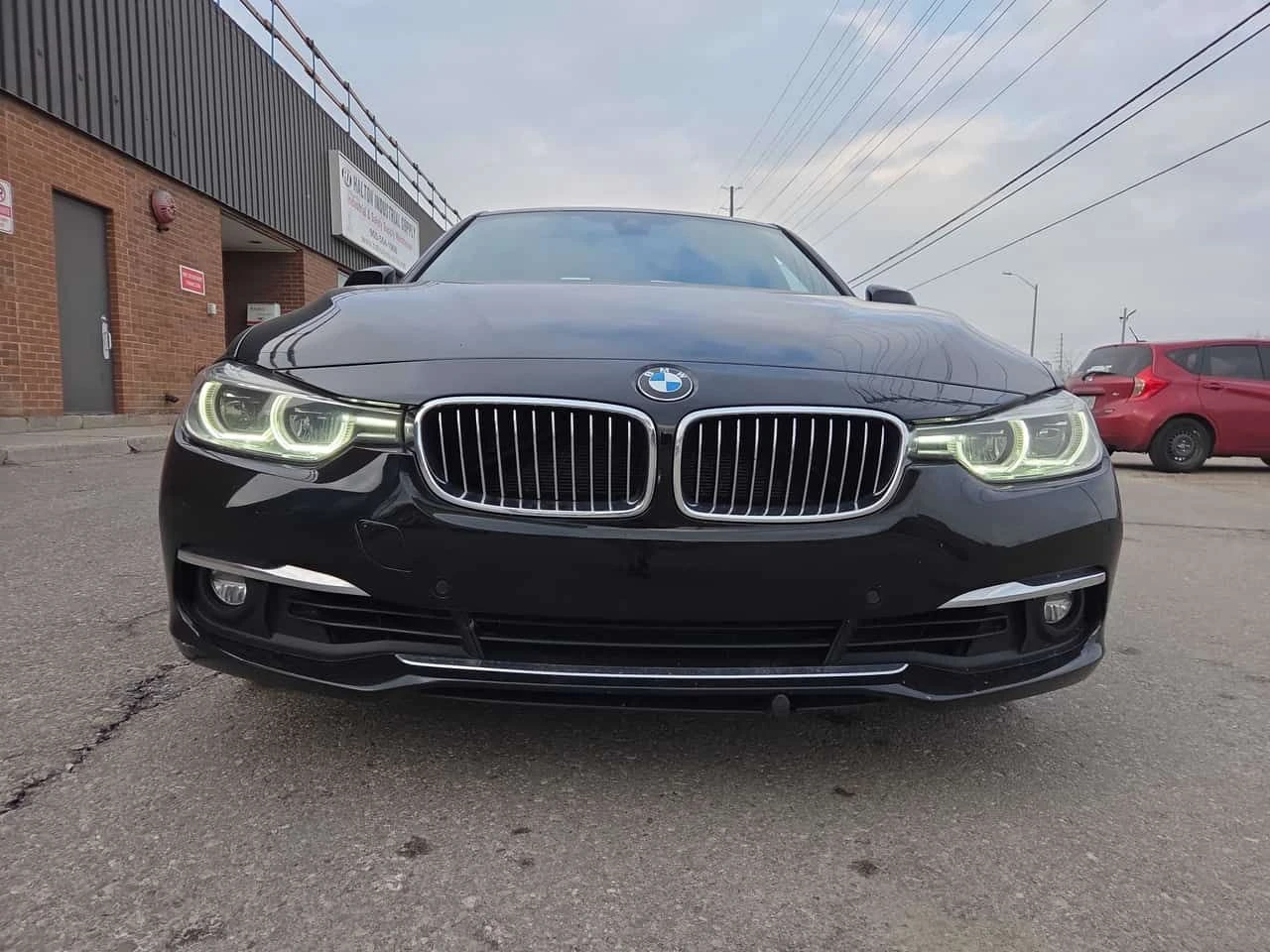 BMW 330 * 330i xDrive * CARFAX * ЦЕНА ДО БГ, снимка 6 - Автомобили и джипове - 53950978