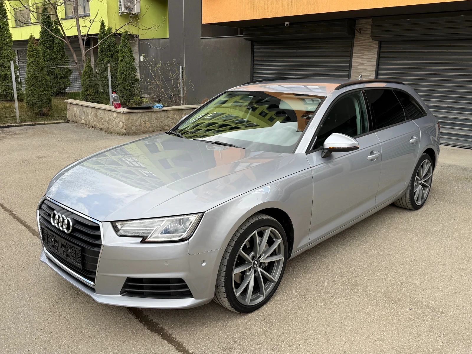 Audi A4 B9 190 кс Quatrro S Inerior | RS джанти