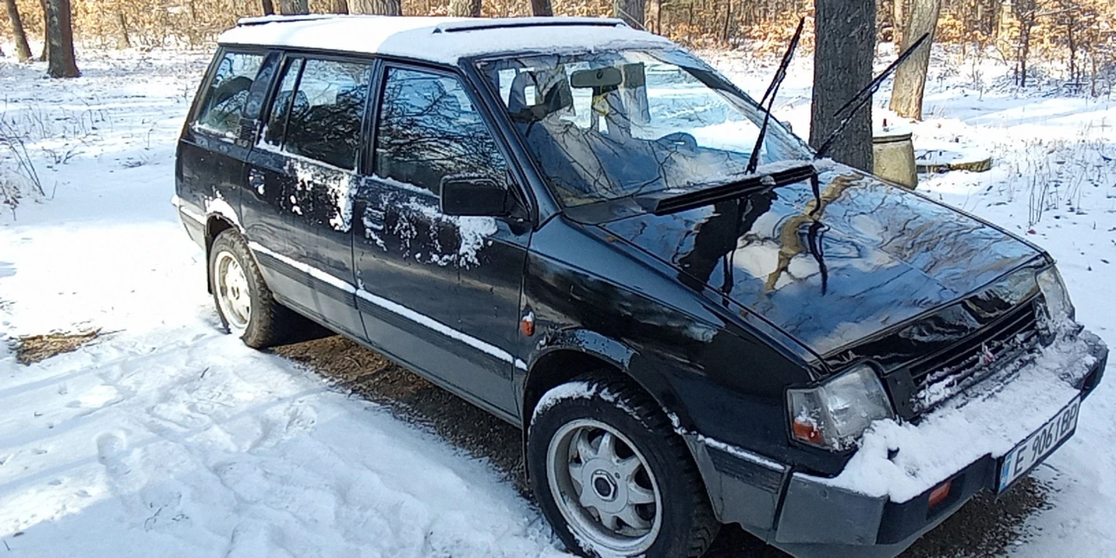 Mitsubishi Space wagon