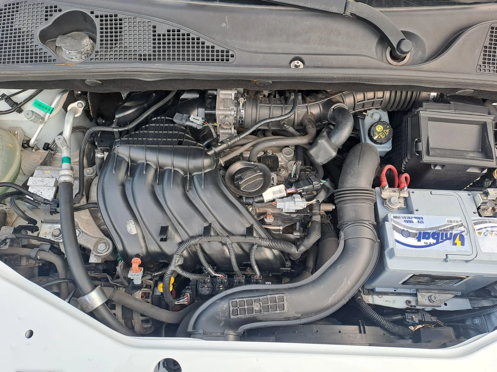Dacia Lodgy 1.6i    7 ����� | Mobile.bg � ����������� 14