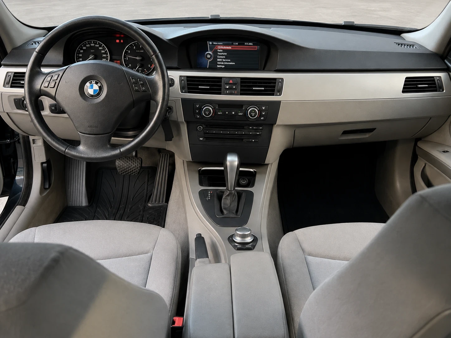 BMW 320 Automatic , Navi, снимка 9 - Автомобили и джипове - 55527501