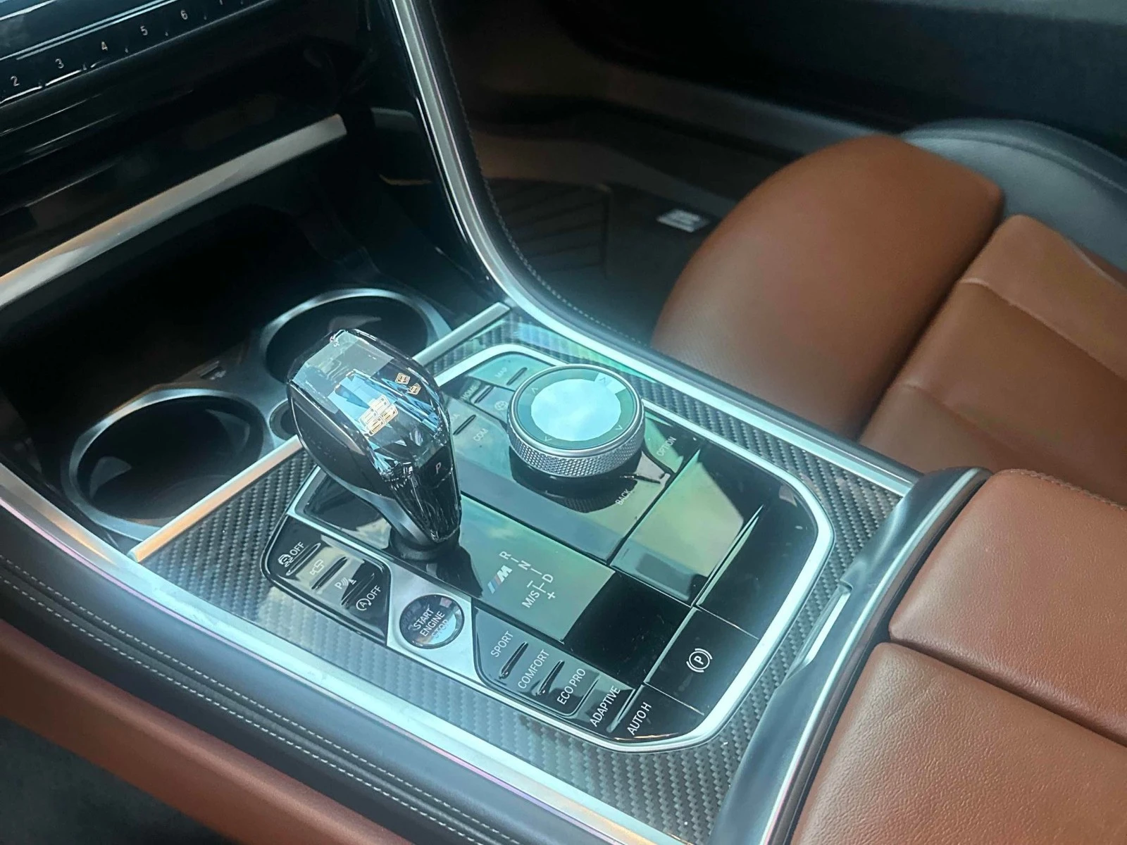 BMW 850 CARBON CORE, снимка 10 - Автомобили и джипове - 56133593