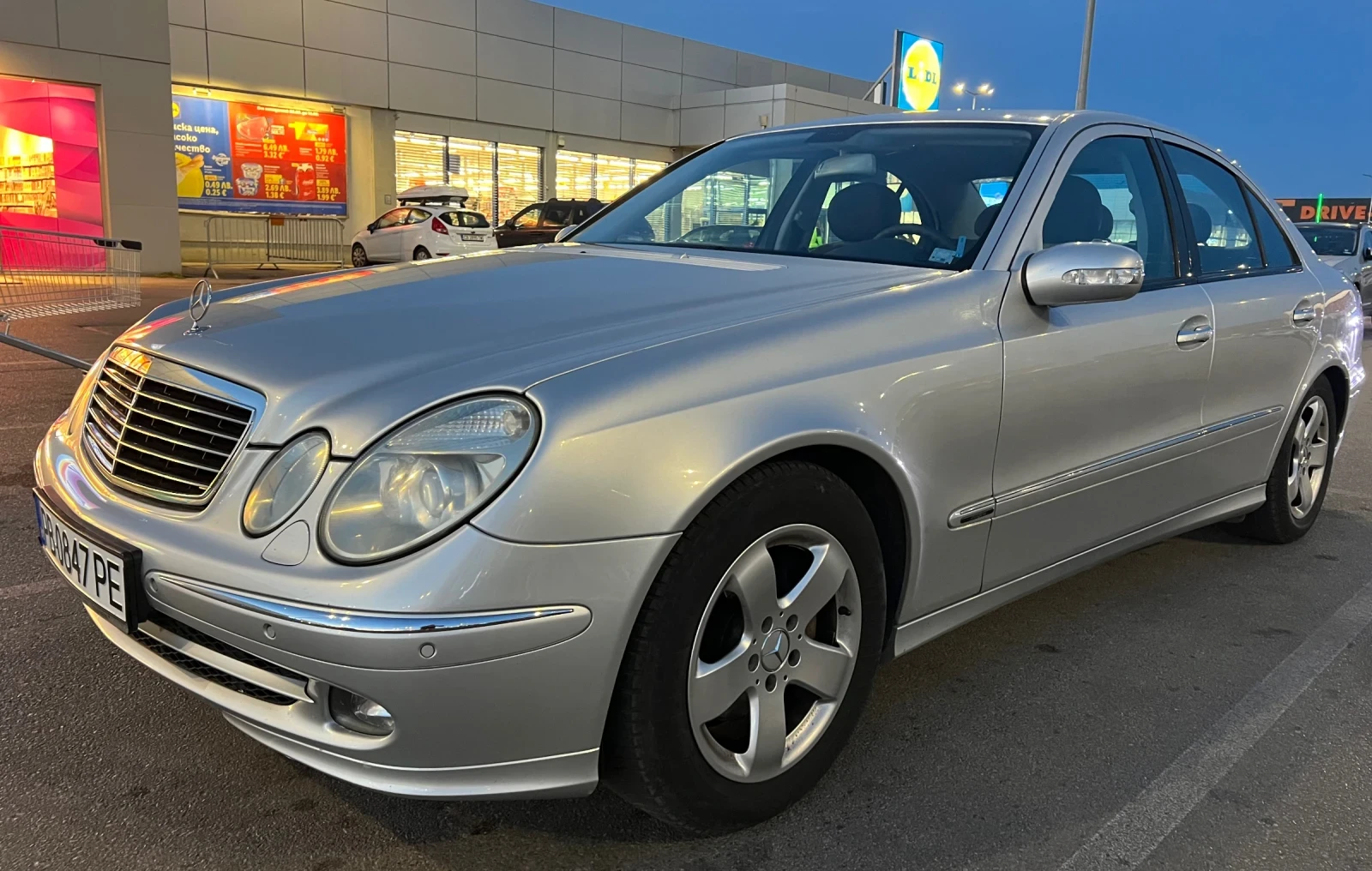 Mercedes-Benz E 200 COMPRESSOR 