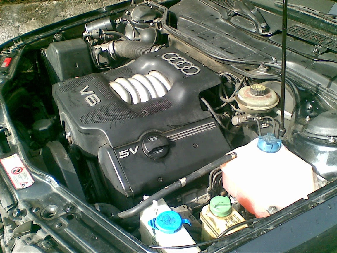 Audi A6 C4, снимка 6 - Автомобили и джипове - 56550587