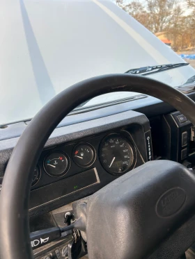 Land Rover Defender 2.5, снимка 6