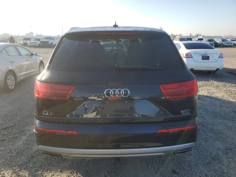 Audi Q7, снимка 5 - Автомобили и джипове - 49497668