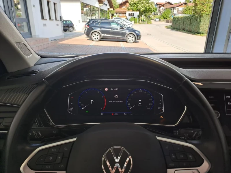 VW T-Cross STYLE/150HP/DSG/AHK/NAVI/CAM/LED/351gpr, снимка 6 - Автомобили и джипове - 51769787
