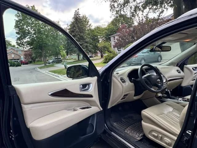 Infiniti QX60 * AWD * CARFAX * БЕЗ ПЪРВОНАЧАЛНА ВНОСКА, снимка 15 - Автомобили и джипове - 55548039