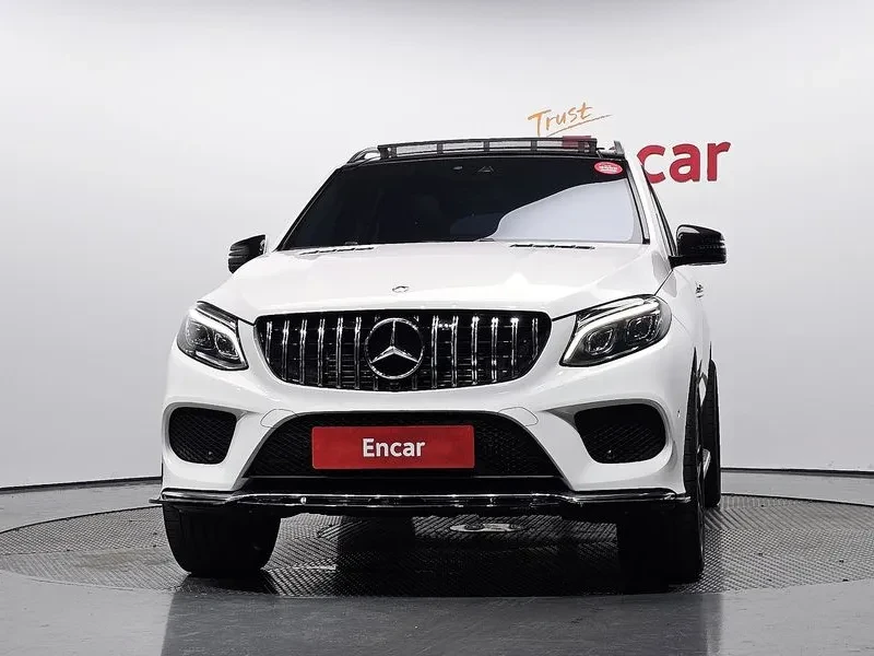 Mercedes-Benz GLE 350d - САМО 30% АВАНС, снимка 5 - Автомобили и джипове - 56112309