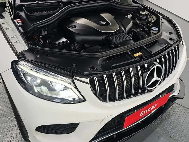 Mercedes-Benz GLE 350d - САМО 30% АВАНС, снимка 11 - Автомобили и джипове - 56112309