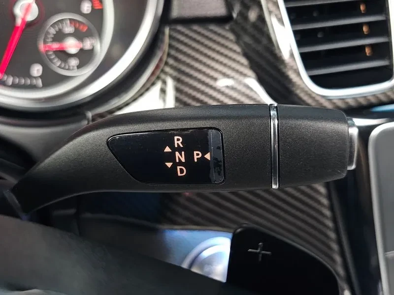 Mercedes-Benz GLE 350d - САМО 30% АВАНС, снимка 17 - Автомобили и джипове - 56112309