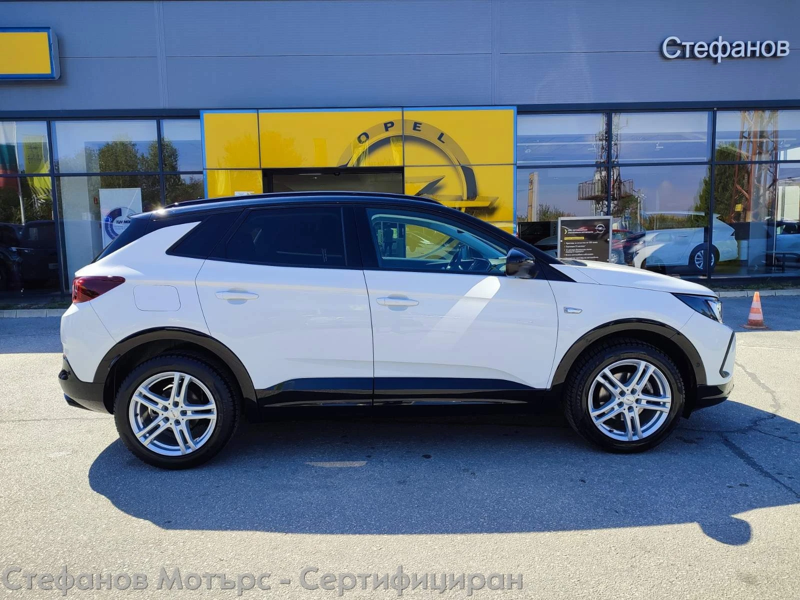 Opel Grandland X GS Line 1.2 Turbo (130HP) AT8 - изображение 5