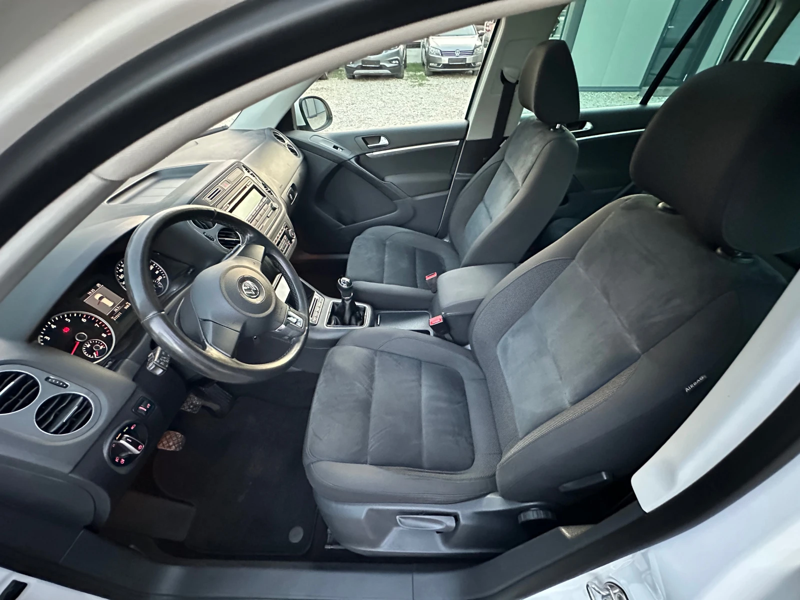 VW Tiguan BENZIN* FACE* LED* PANORAMA - изображение 10
