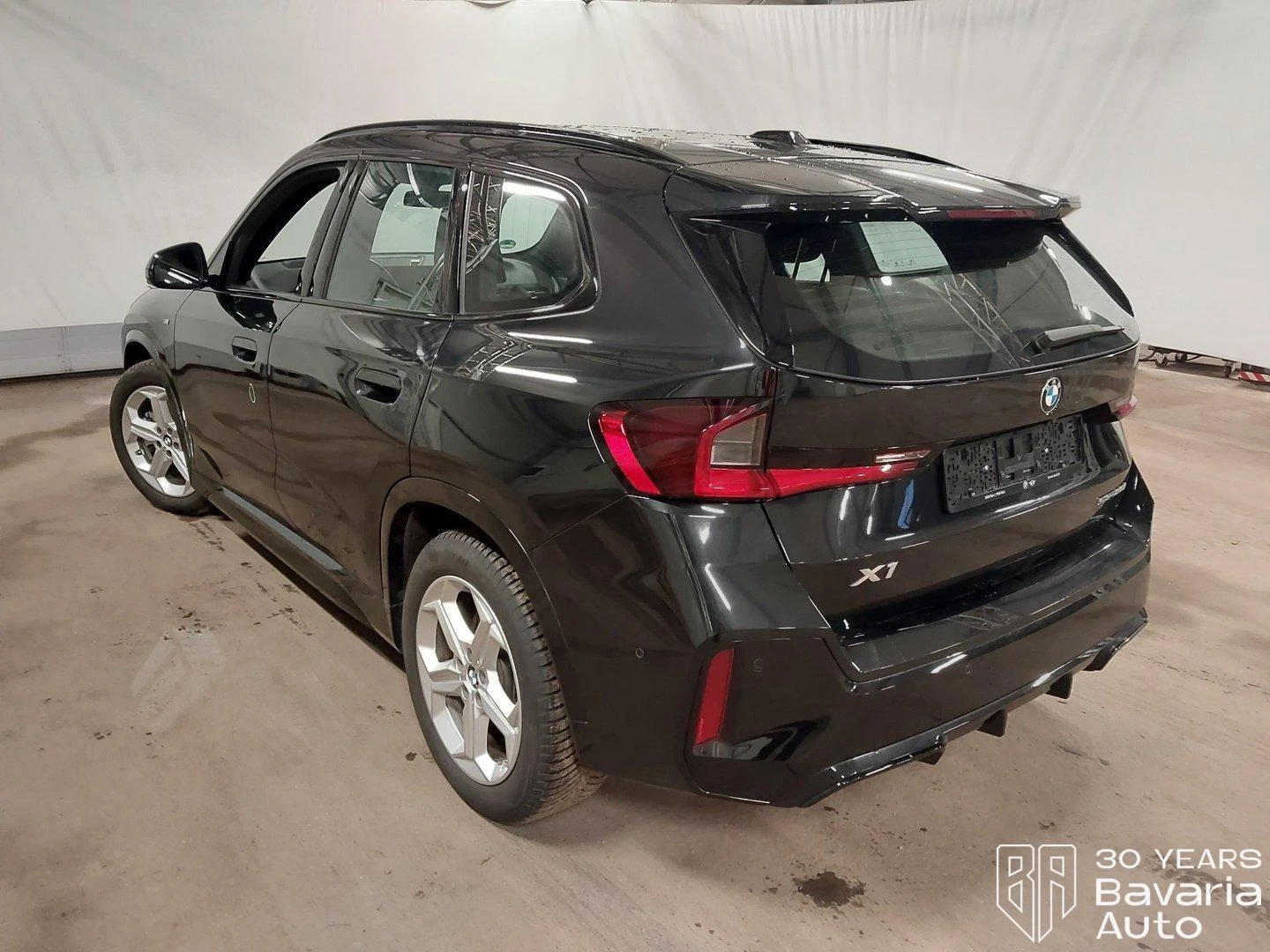 BMW X1 20i sDrive M Sport Paket  - изображение 2