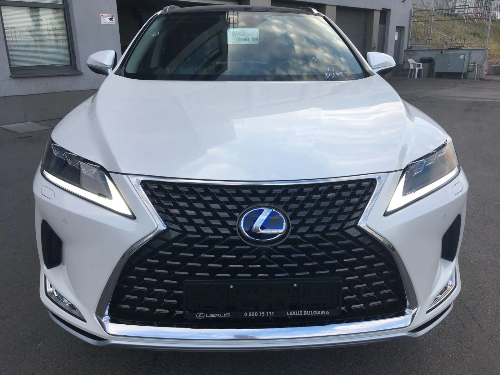 Lexus RX 450h Lexus RX 450h Luxury Panorama | AWD | Гаранция - изображение 2