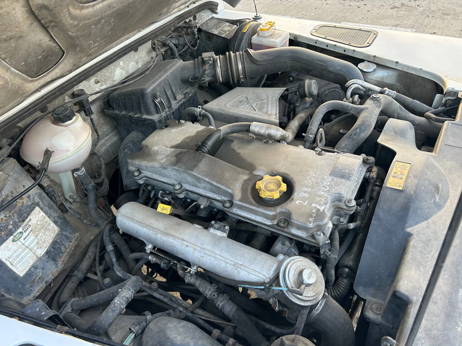 Land Rover Defender 2.5, снимка 10 - Автомобили и джипове - 53810859