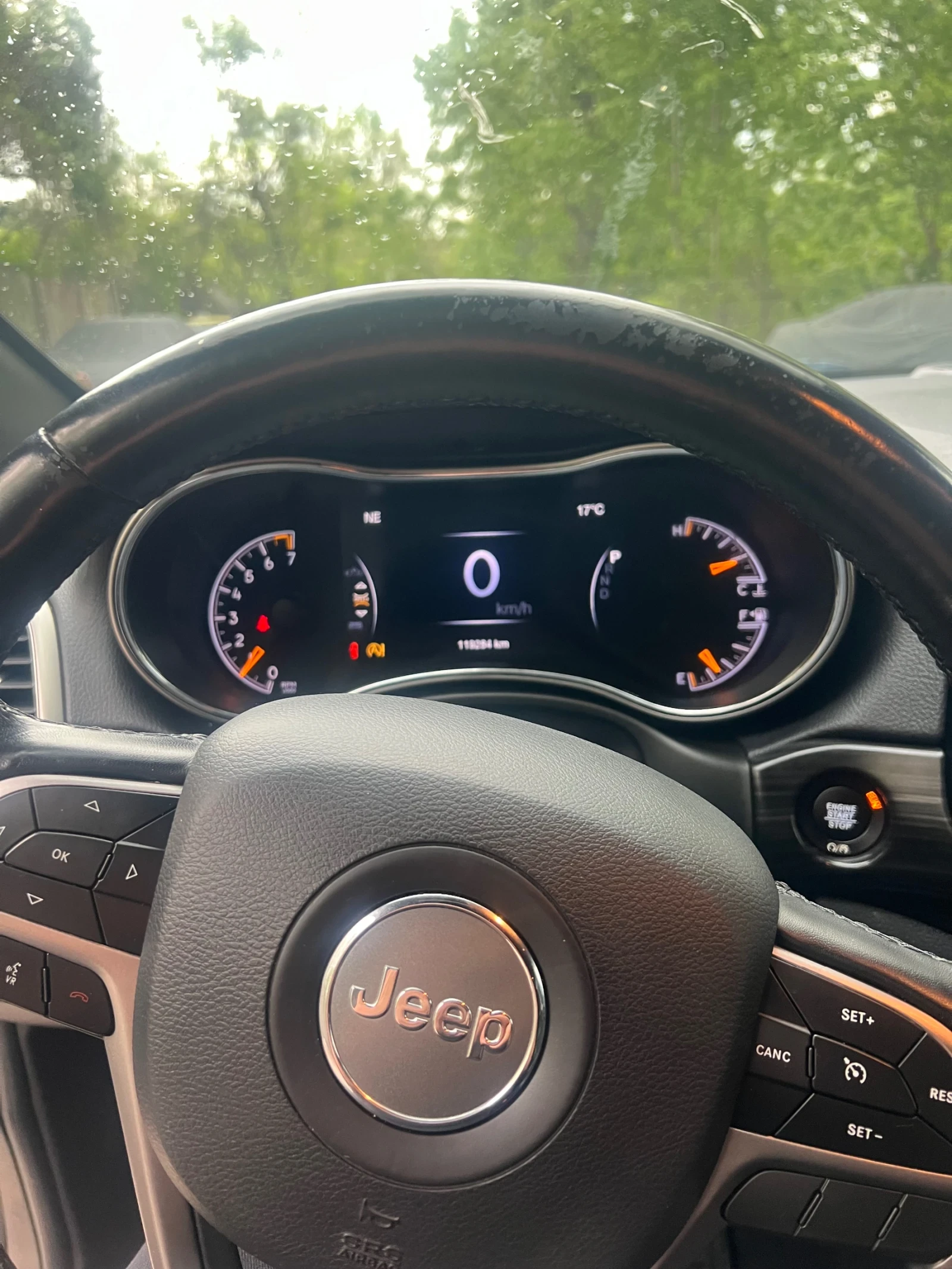 Jeep Grand cherokee Jeep Grand Cherokee 2020 Latitude , снимка 14 - Автомобили и джипове - 54360281