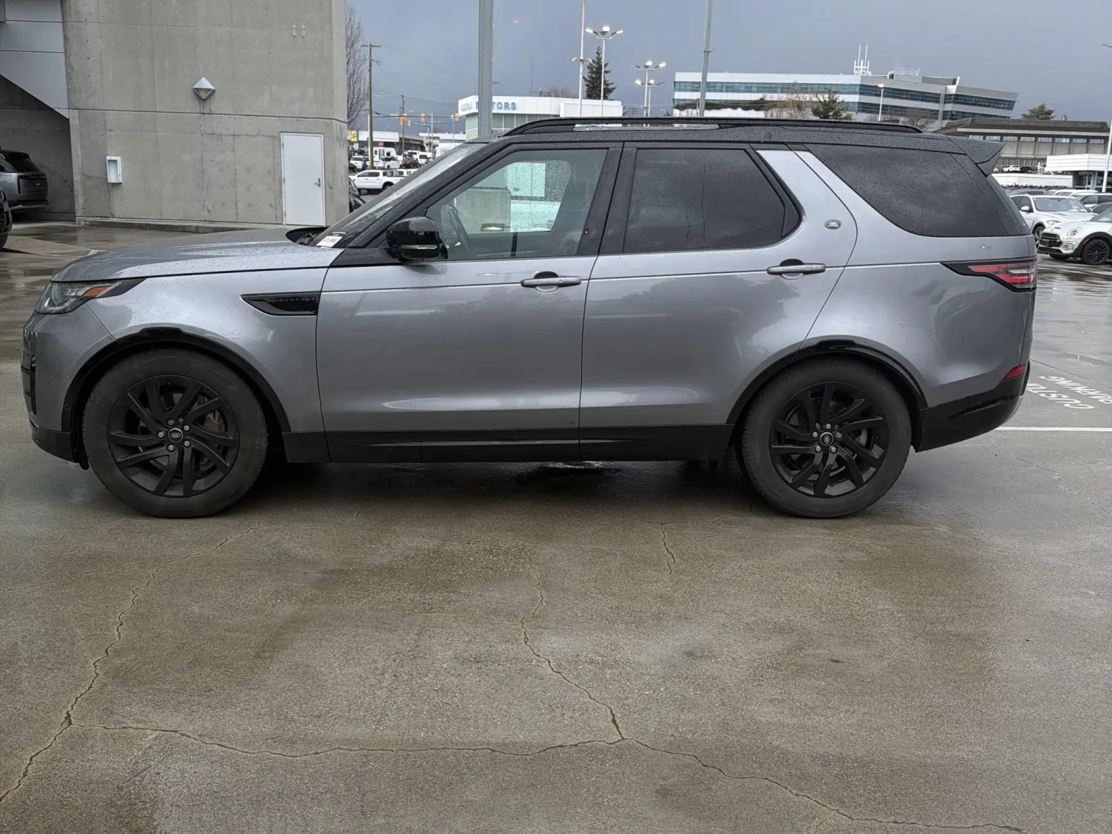 Land Rover Discovery Landmark Edition V6 Supercharged, снимка 3 - Автомобили и джипове - 54493445