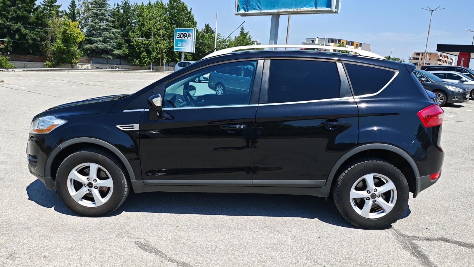 Ford Kuga 2, 5Т 4Х4 ШВЕЙЦАРИЯ ТИТАНИУМ , снимка 8 - Автомобили и джипове - 55100099