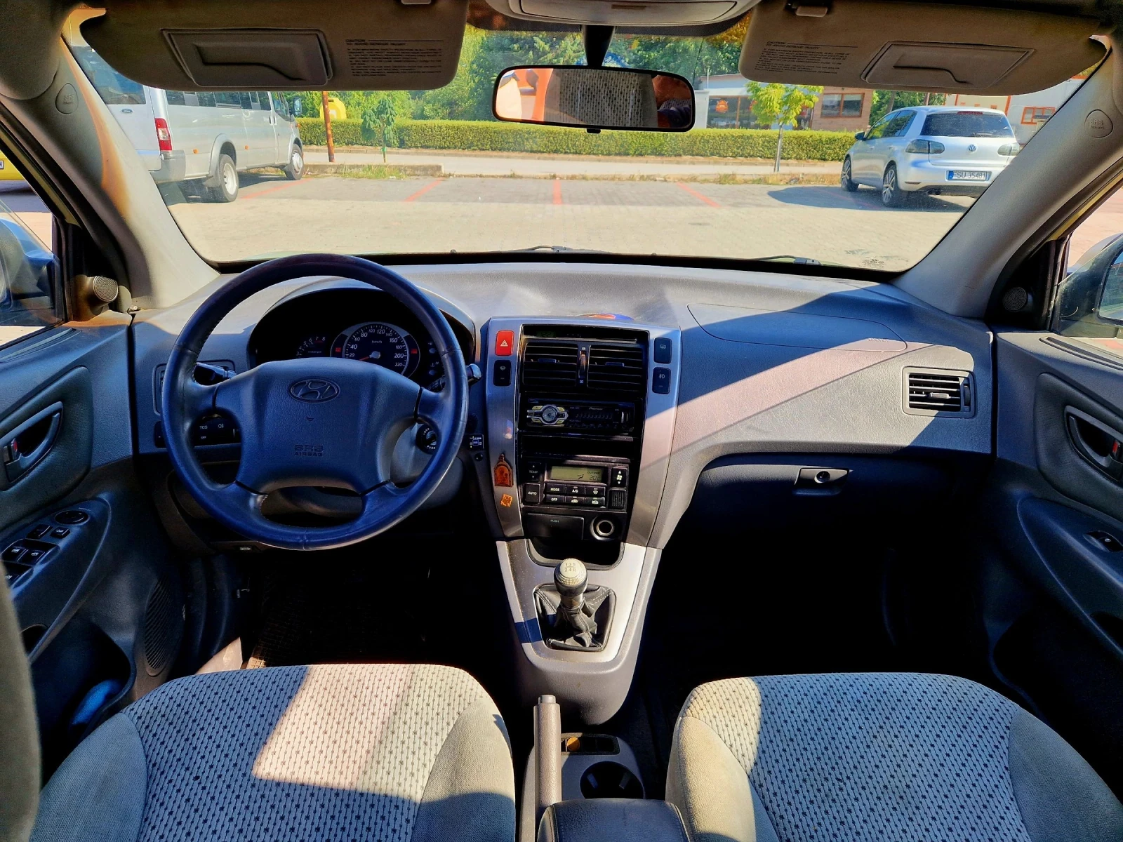 Hyundai Tucson 2.0i  4х4 + газ. уредба , снимка 9 - Автомобили и джипове - 55416397