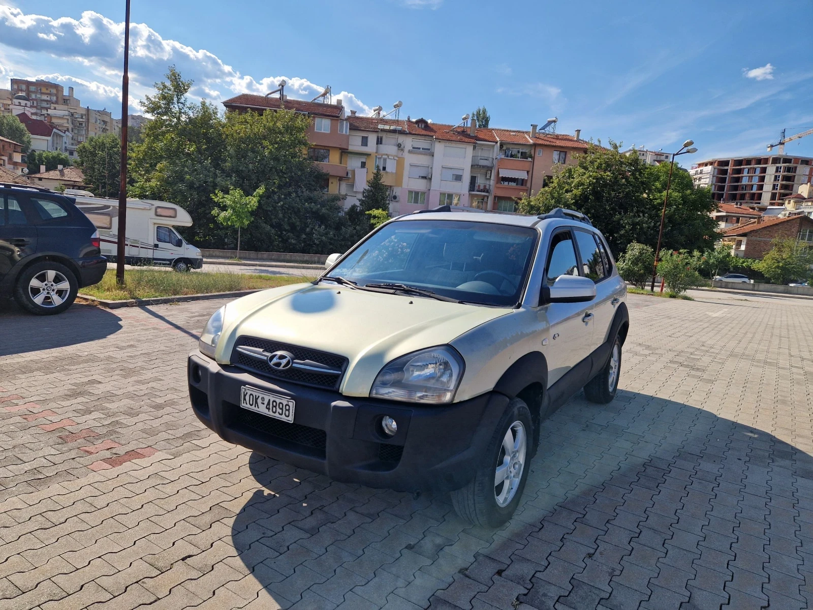 Hyundai Tucson 2.0i  4х4 + газ. уредба , снимка 3 - Автомобили и джипове - 55416397