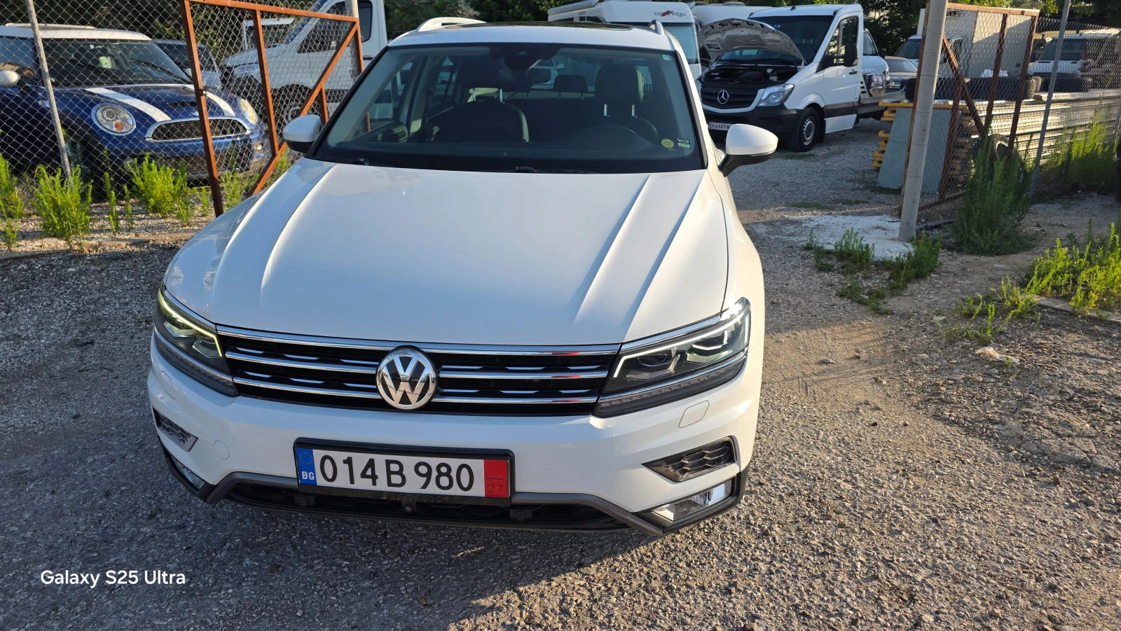 VW Tiguan 2.0tdi тх4 full max, снимка 2 - Автомобили и джипове - 55467720