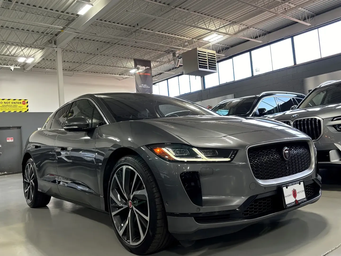 Jaguar I-Pace * HSE* EV400* AWD* pano* HUD* обдух/подгрев* , снимка 2 - Автомобили и джипове - 55899164