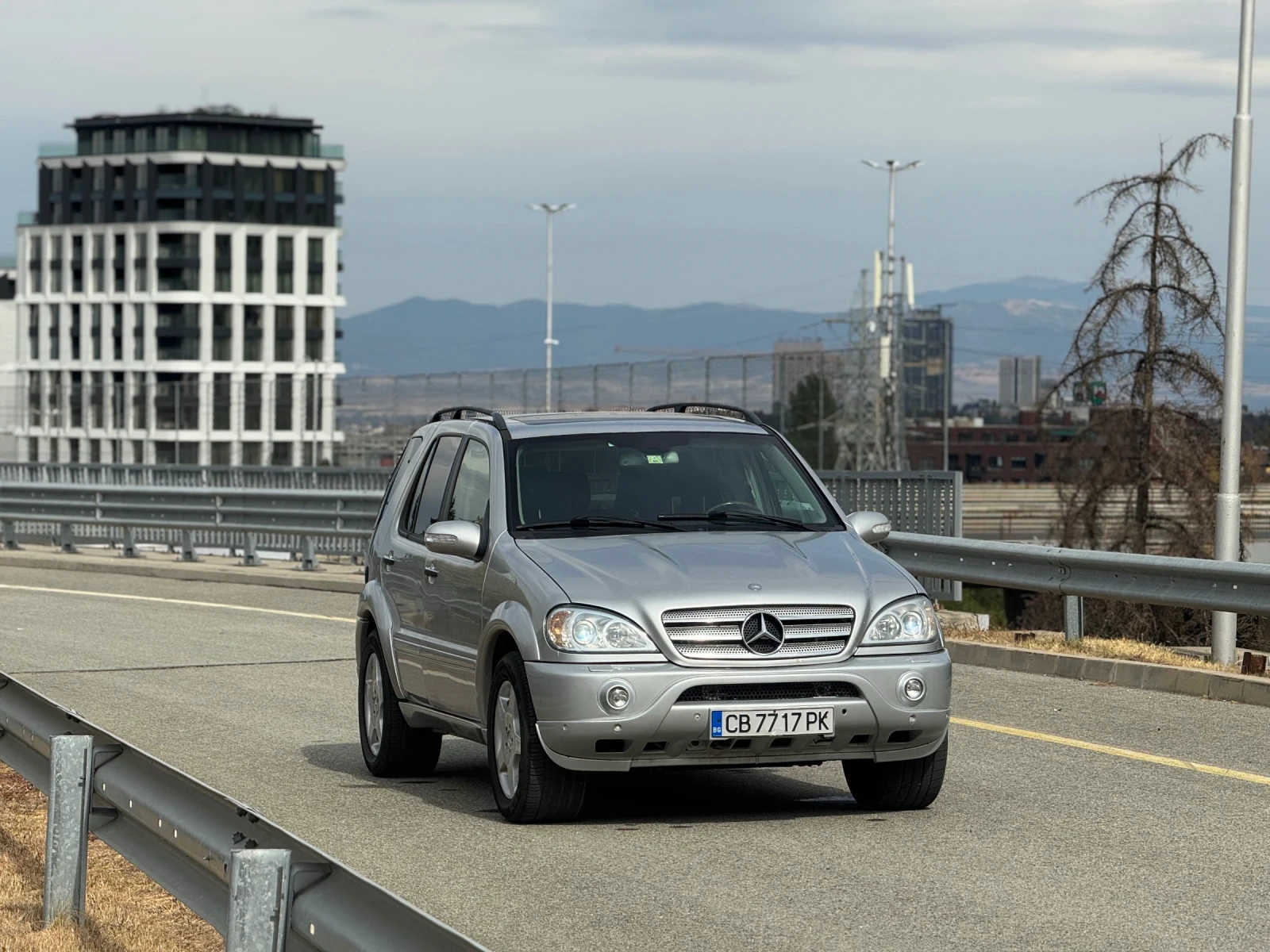 Mercedes-Benz ML 55 AMG GAS, снимка 8 - Автомобили и джипове - 56410202