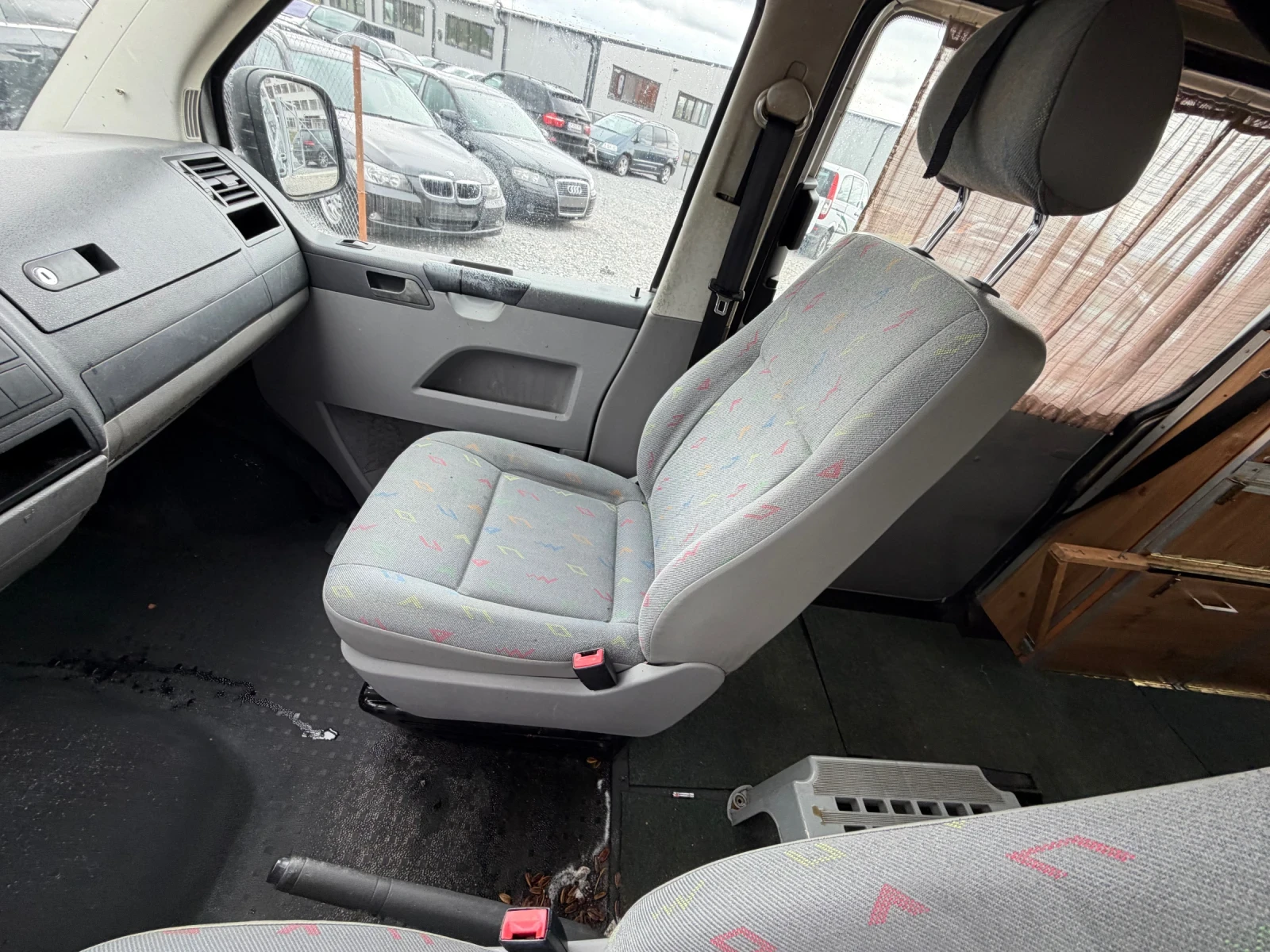 VW Transporter, снимка 11 - Бусове и автобуси - 54414534