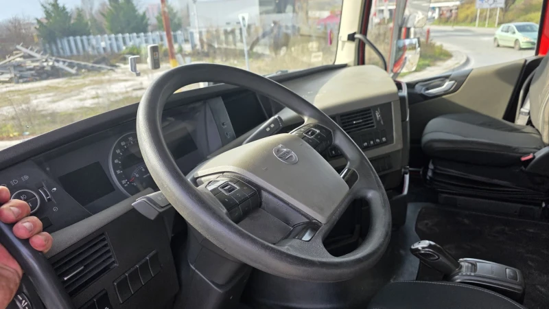 Volvo Fh 460 EURO 6, снимка 14 - Камиони - 52630363