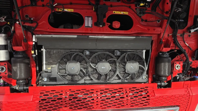 Volvo Fh 460 EURO 6, снимка 8 - Камиони - 52630363