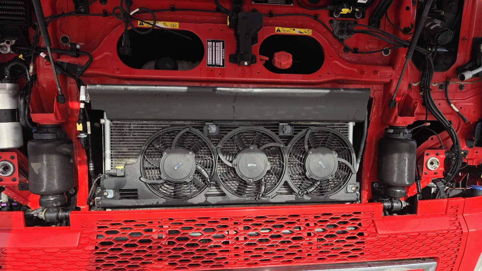 Volvo Fh 460 EURO 6 - изображение 8