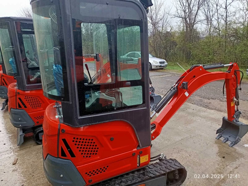 Багер Kobelco 2 TON чисто  НОВ 3 цилиндъра, снимка 5 - Индустриална техника - 53165084